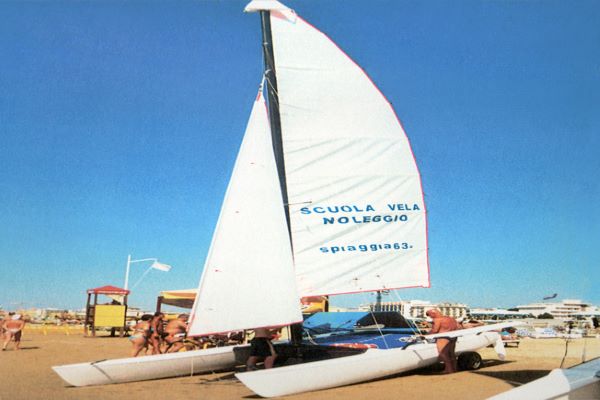 noleggio catamarano